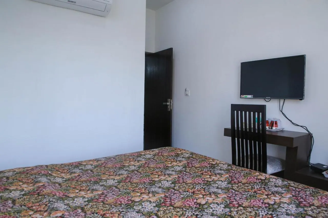 Homestay Aradhanas Home Stay Near Taj Mahal Agra  India